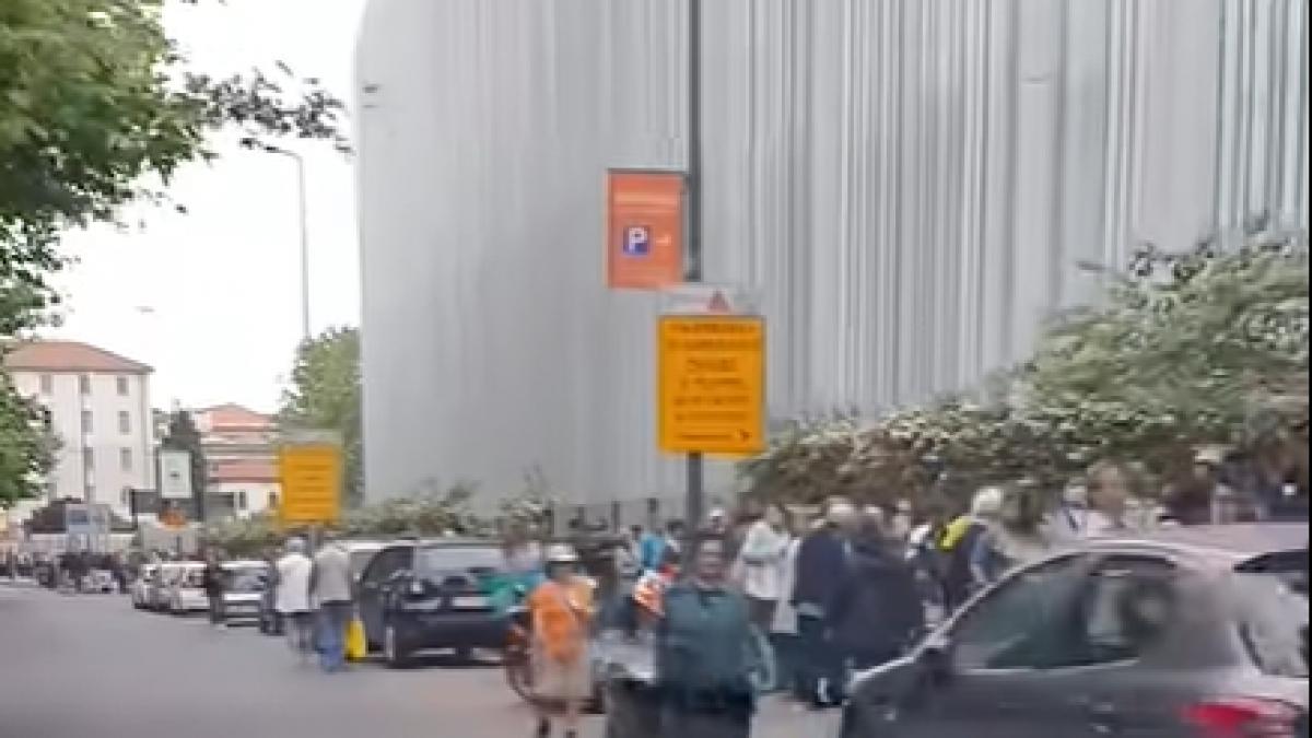 2134d375e848aee4725e56774b0740d6-1