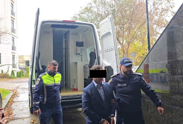 2b946d3fcf3e567a16d92c011dd85d5e