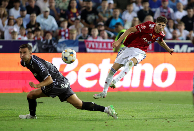 31aa52afa1d6d60b8ba2aa8e88ea73ed