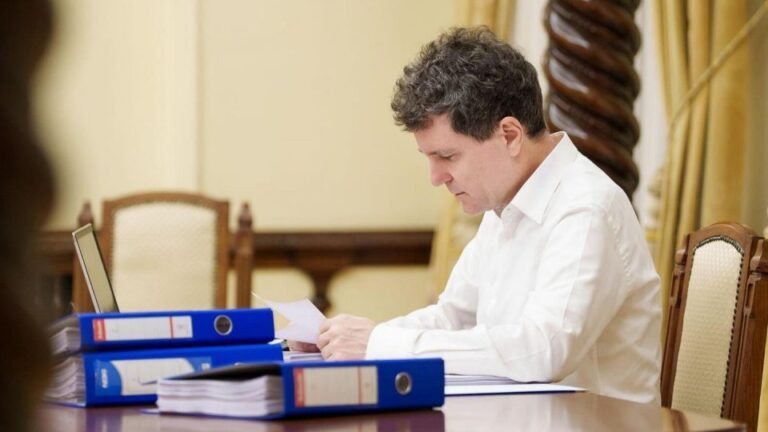 9b0a1feb2b46ebf0c4a2ccfca0f53beb