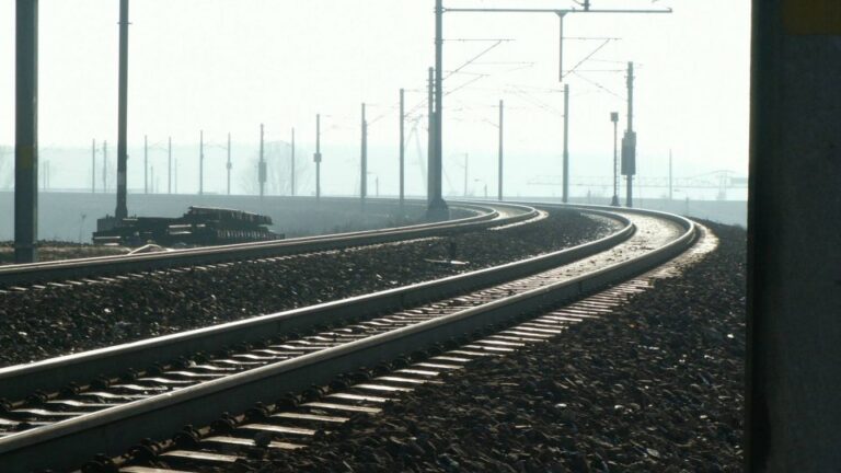 b55f08e5aefb03291af25ecc1a32b40a