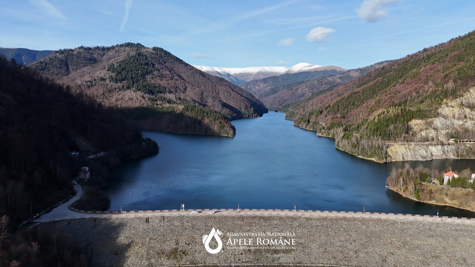 faeba787eda7f57db699dafcd302ece9-1