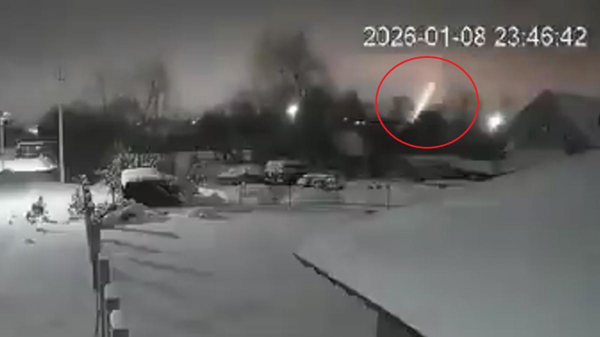 27debd189f33b8676cd3655ff1323e85