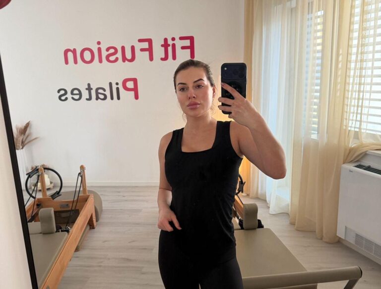 5725cbdd5c623cd7d5ead804f4e8ffbc-2