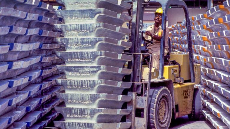 78439ed893573684c8518c4a89448e7d