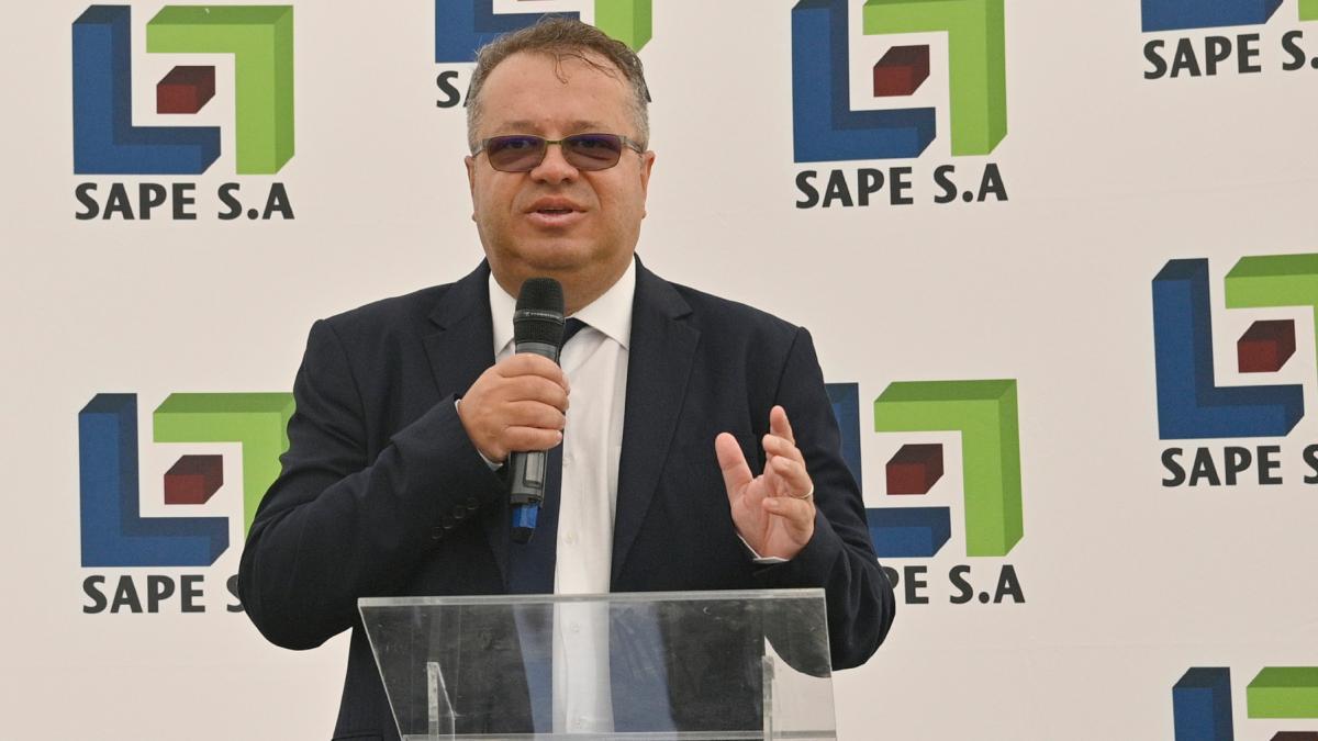 eb69fd887a0598f37c7258eccfafec9f