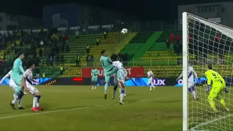 7ac42d65346b12784c18a57e25145428-1